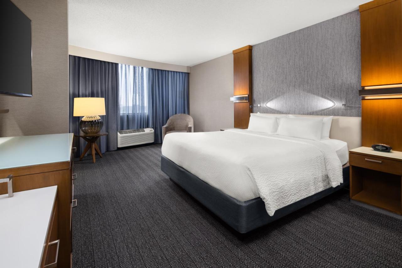 Courtyard By Marriott Minneapolis Downtown Extérieur photo