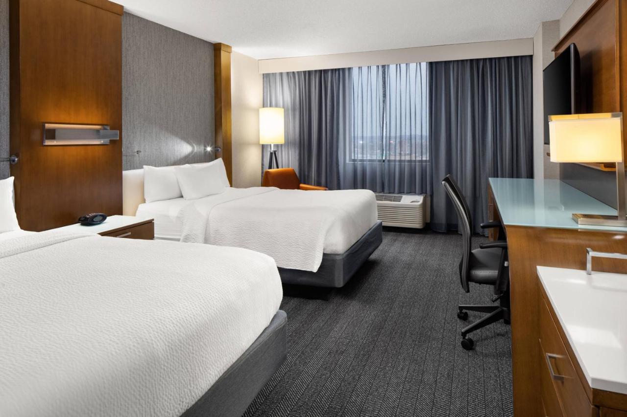 Courtyard By Marriott Minneapolis Downtown Extérieur photo
