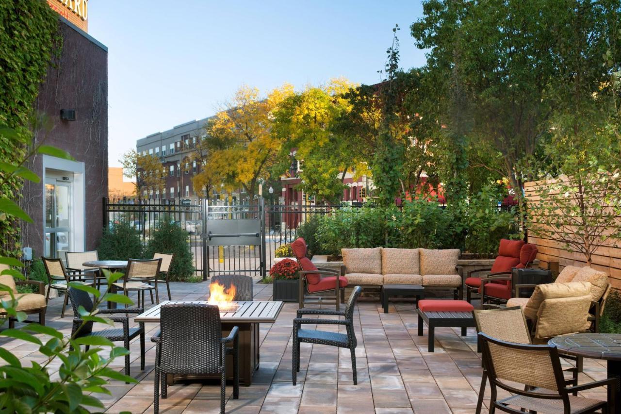 Courtyard By Marriott Minneapolis Downtown Extérieur photo