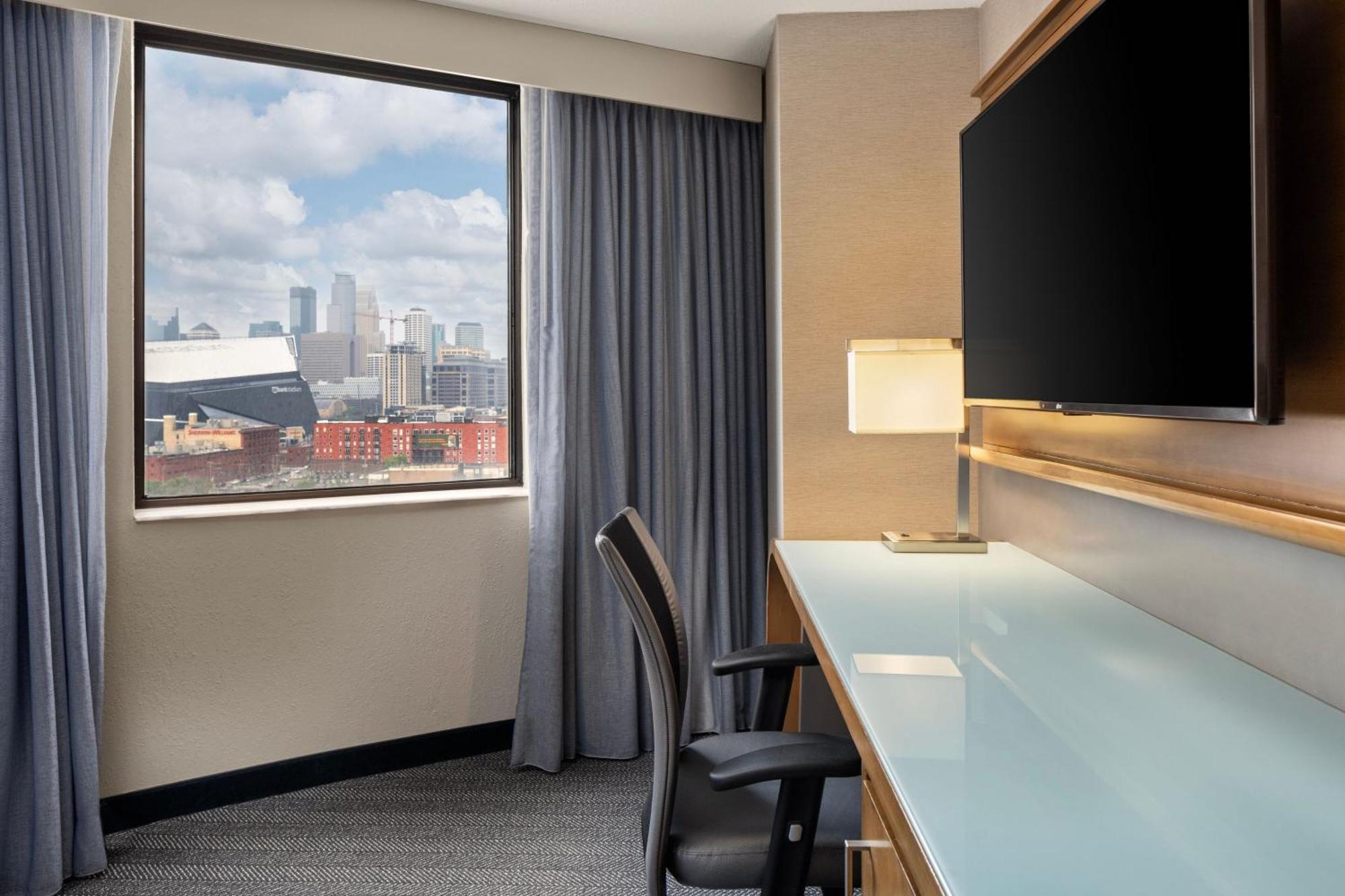 Courtyard By Marriott Minneapolis Downtown Extérieur photo
