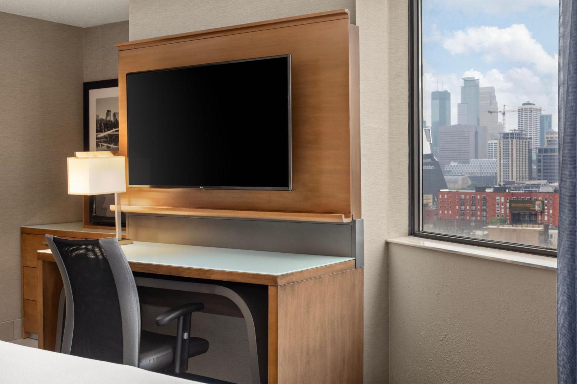 Courtyard By Marriott Minneapolis Downtown Extérieur photo