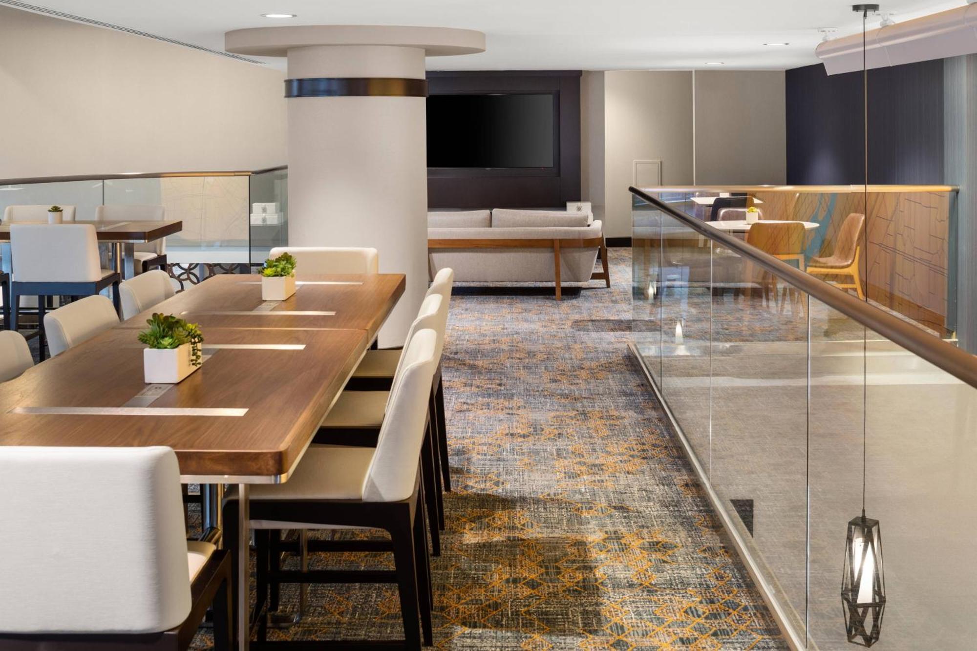 Courtyard By Marriott Minneapolis Downtown Extérieur photo